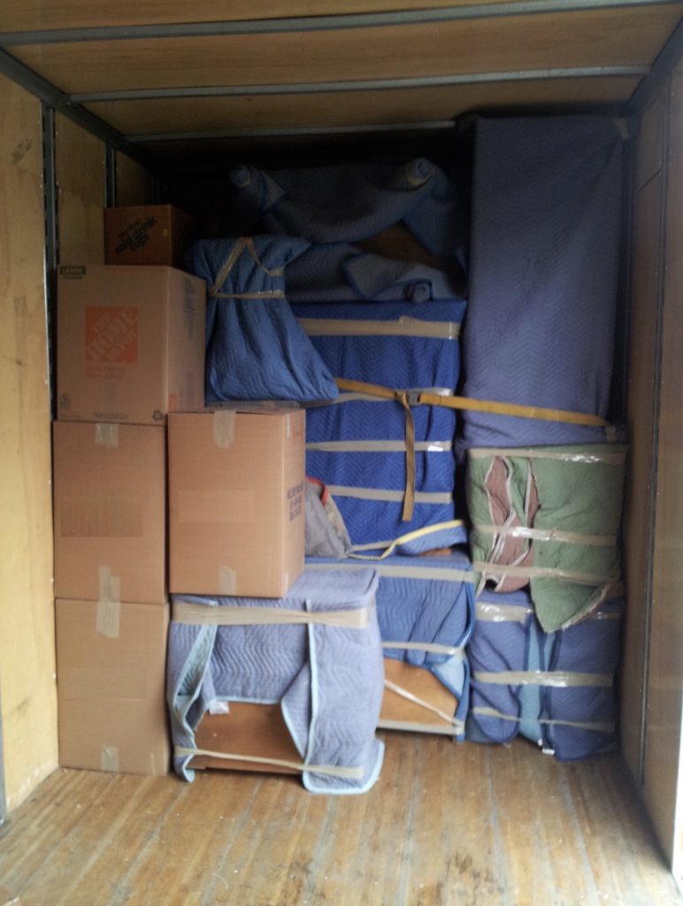 Liberty Pro Moving crew loading moving truck efficiently in Snellville GA | Lawrenceville Moving Company | LIBERTY PRO MOVING Liberty Pro Moving crew loading moving truck efficiently in Snellville GA