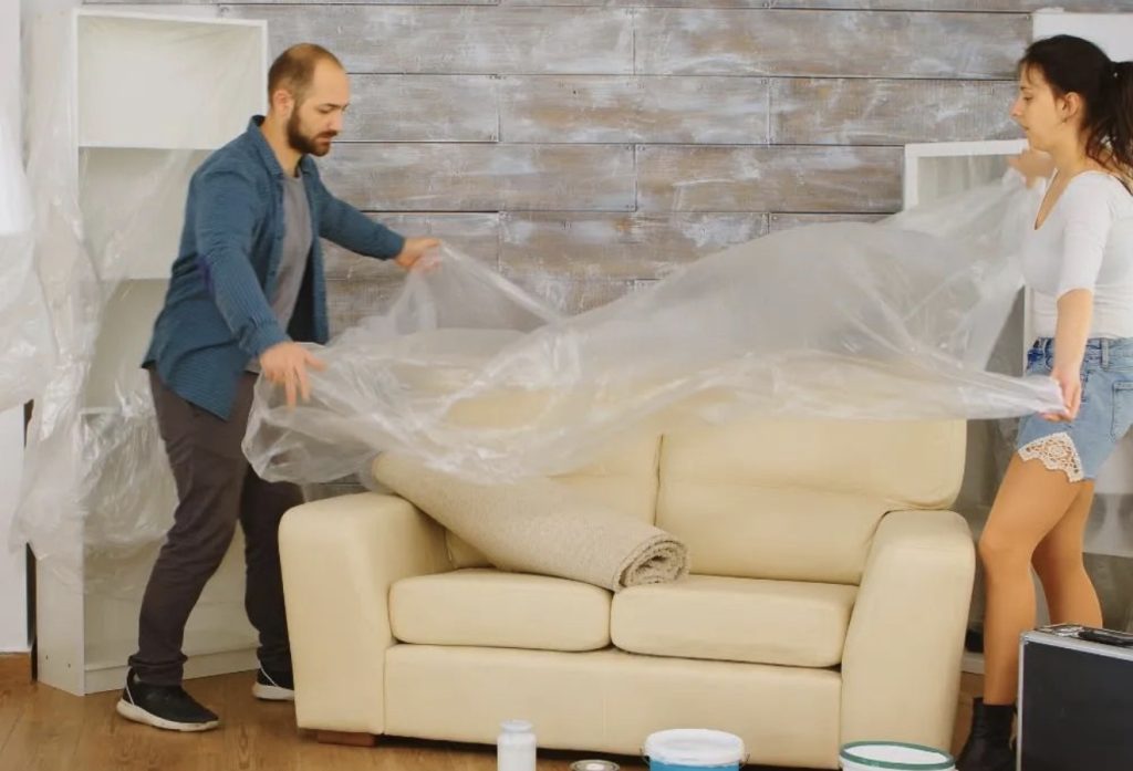 Movers unloading truck suburban Georgia home | Lawrenceville Moving Company | LIBERTY PRO MOVING Movers unloading truck suburban Georgia home